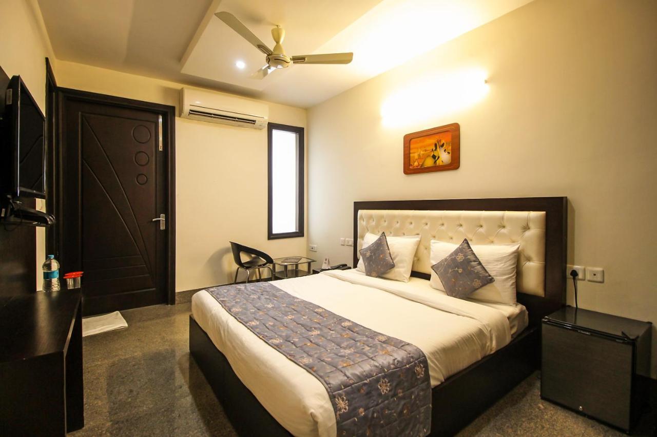 Oyo 8110 Nstay 31 Gurgaon Zewnętrze zdjęcie