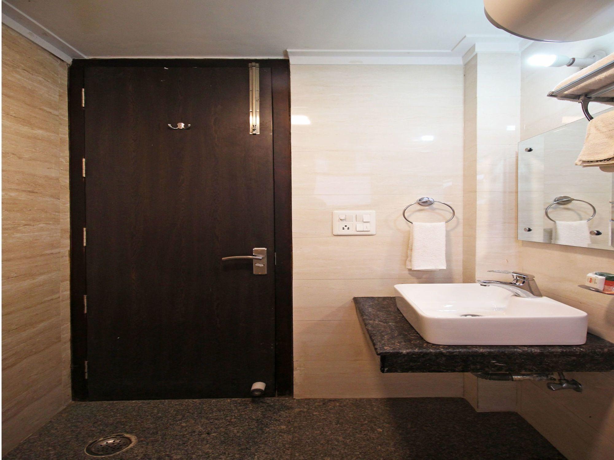 Oyo 8110 Nstay 31 Gurgaon Zewnętrze zdjęcie