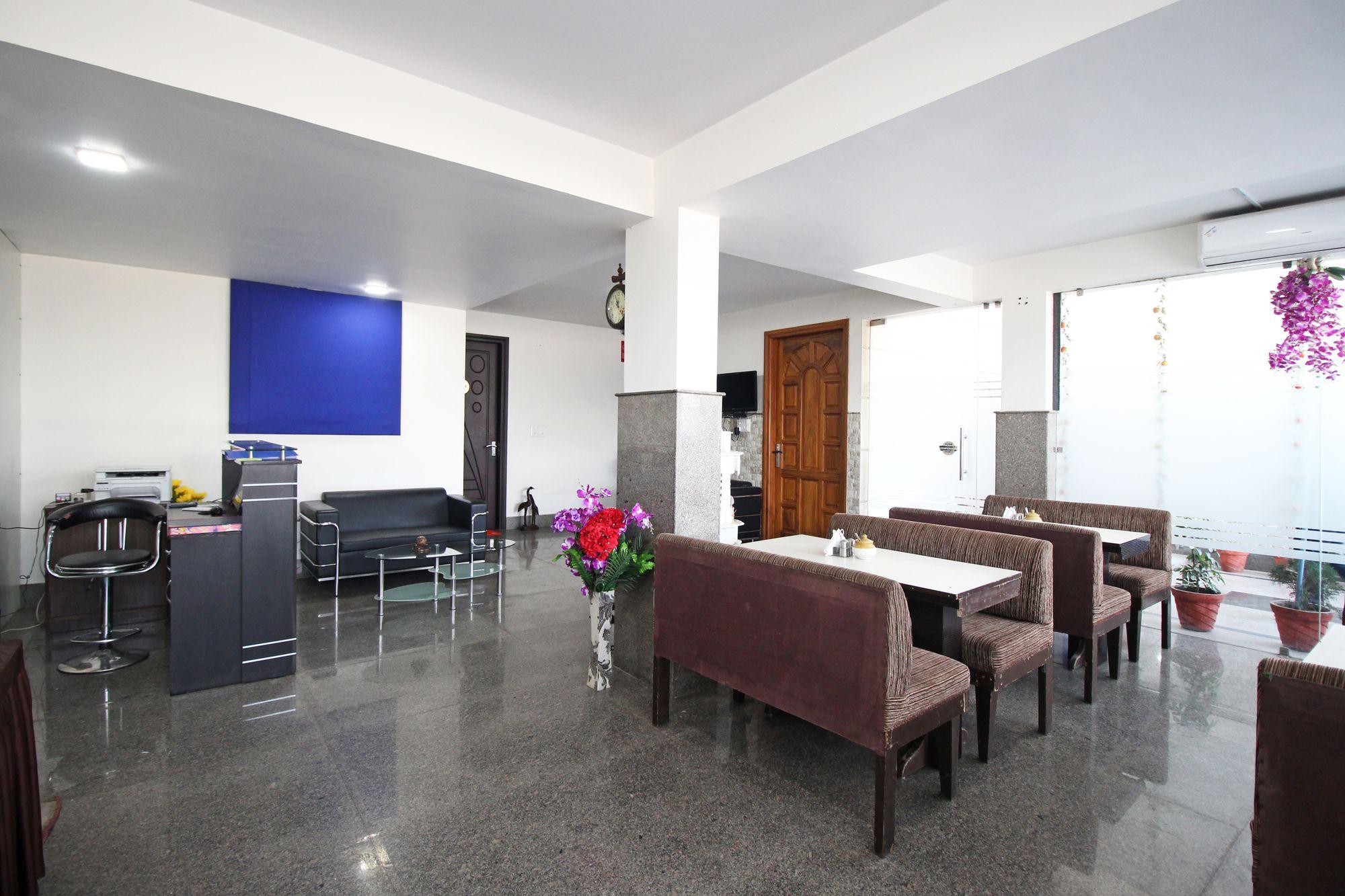Oyo 8110 Nstay 31 Gurgaon Zewnętrze zdjęcie